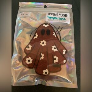 "Floral Ghost" Car Freshie--Pumpkin Spice